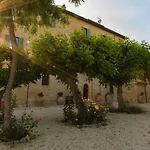 Borgo Colognola - Dimora Storica Séjour à la campagne *