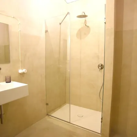 Borgo Colognola - Dimora Storica Casa de Campo Cenerente