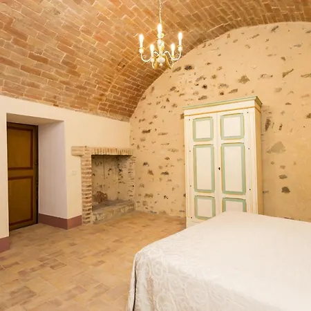 Country house Borgo Colognola - Dimora Storica *