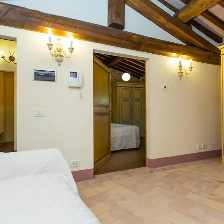 Borgo Colognola - Dimora Storica *