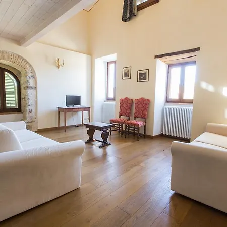 Borgo Colognola - Dimora Storica Hétvégi ház