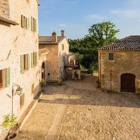 Borgo Colognola - Dimora Storica Hétvégi ház Cenerente