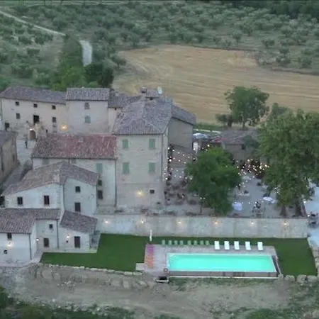 Borgo Colognola - Dimora Storica Landhuis